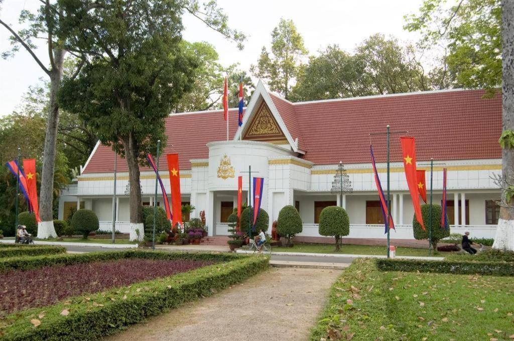Mulberry Hotel Siem Reap Exterior photo